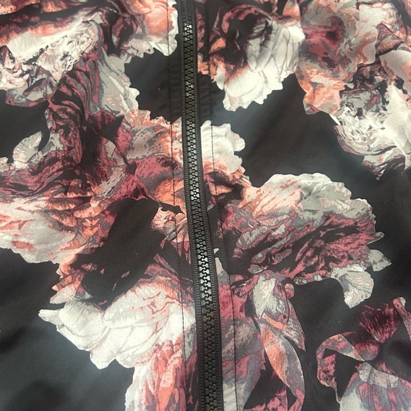 PINK Victoria's Secret Black and Pink Bomber Jacket - Picture 6 of 12